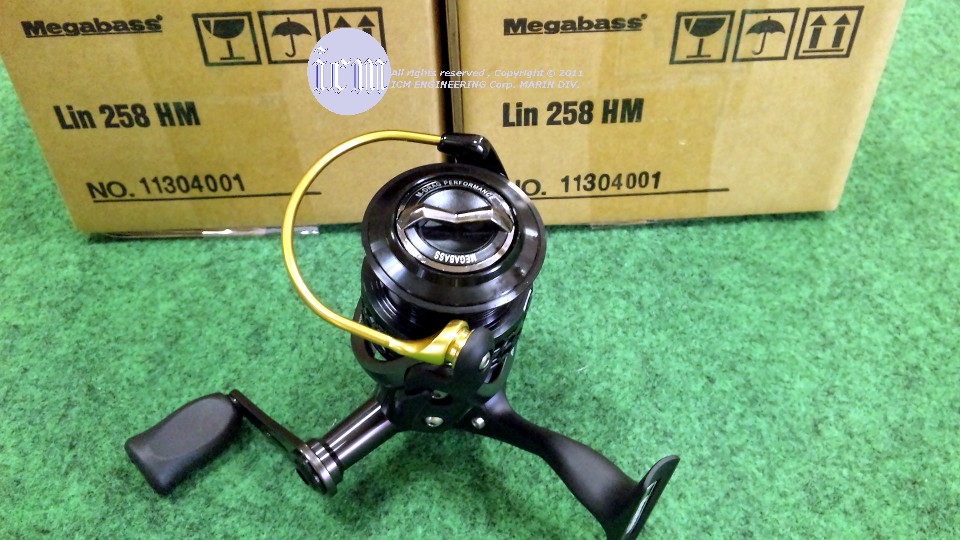 メガバス LIN258HM スピニングリール ブラック メガバス リール