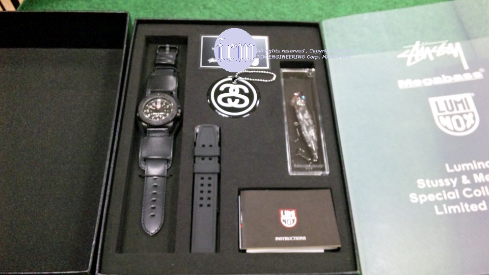 Megabass LUMINOX TRIPLE COLABO WATCH SET: ＩＣＭルアーフィッシングクラブ